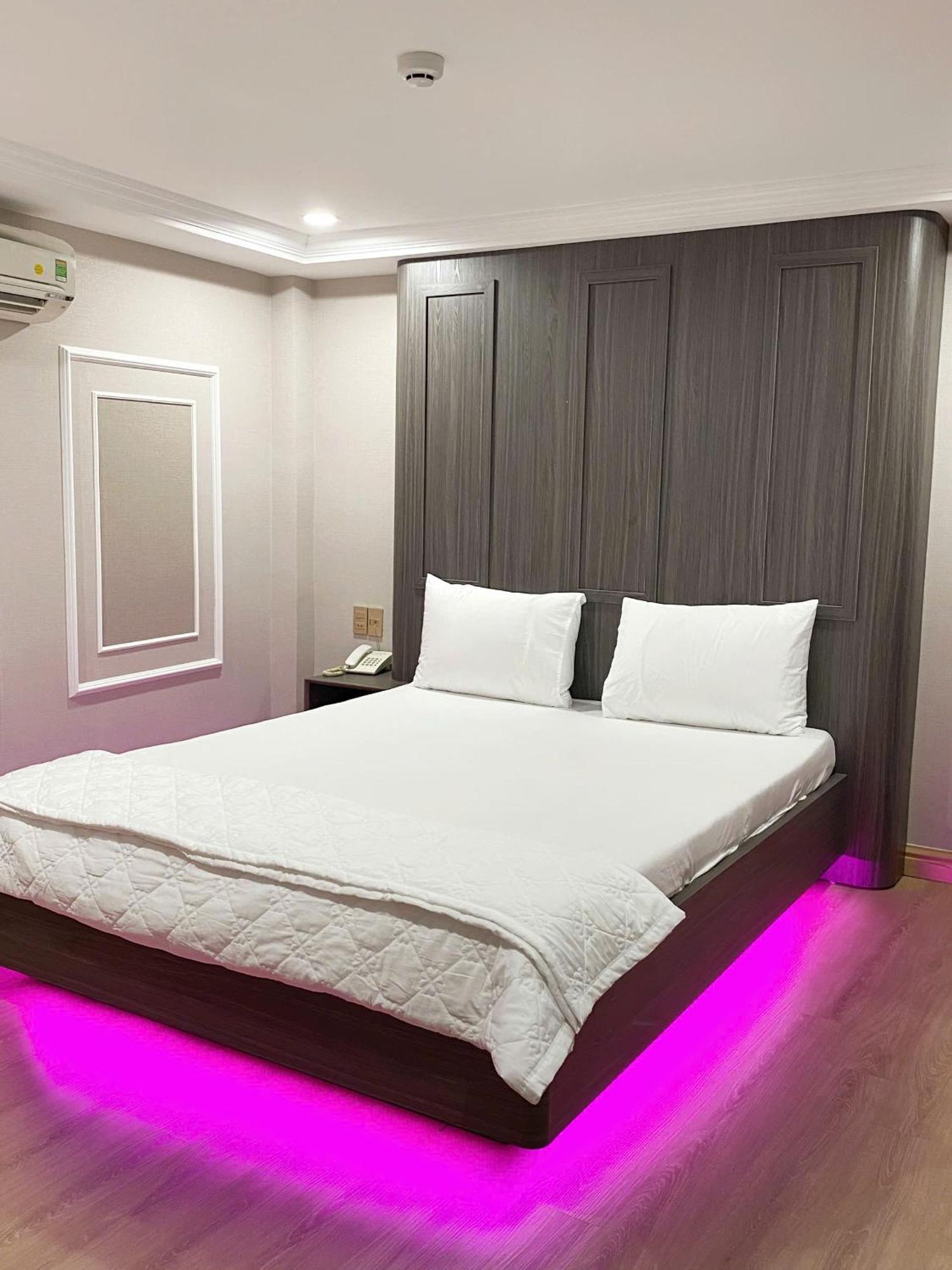 Thanh Binh Premium Hotel ホーチミン市 エクステリア 写真